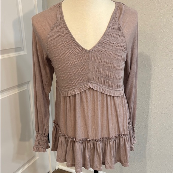 Pink Smocked Ruffled Blouse - Picture 1 of 8